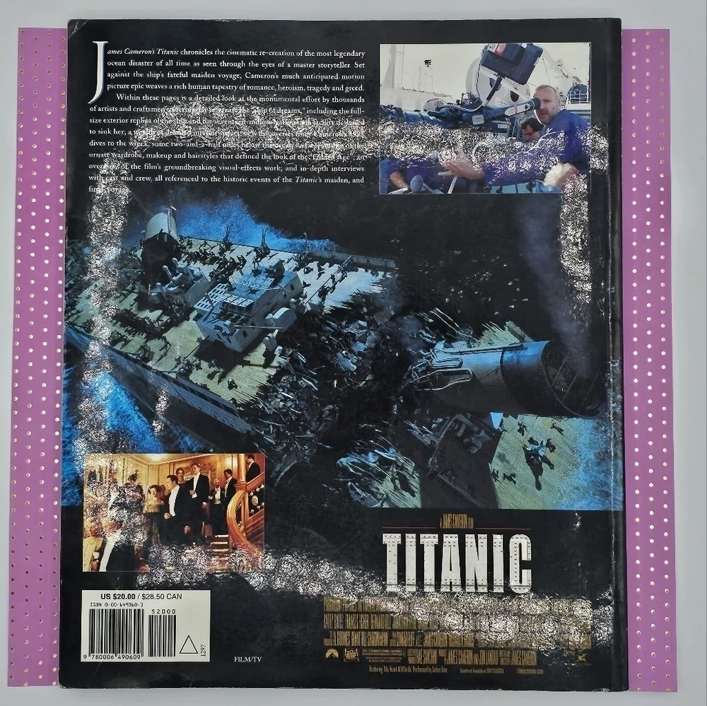 James Cameron's Titanic Book - Picture 4 of 6